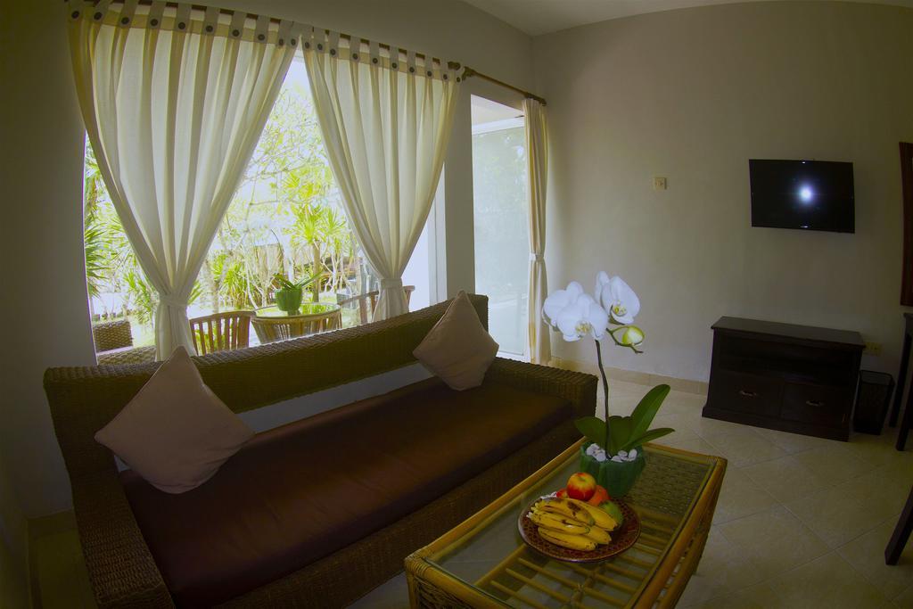 Ropik & Alik Home Stay อูลูวาตู ภายนอก รูปภาพ